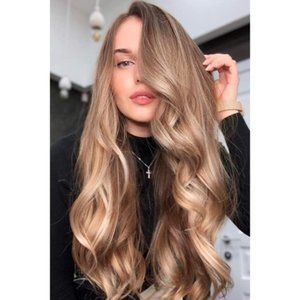 Ash Gray Blonde Wavy Middle Part Lace Wigs